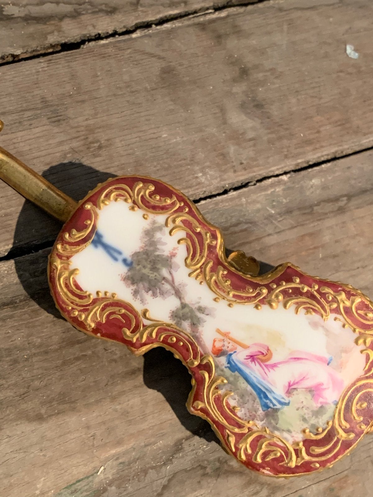 Antieke Meissen viool snuifdoosje, Antiek en Kunst, Antiek | Porselein, Ophalen of Verzenden