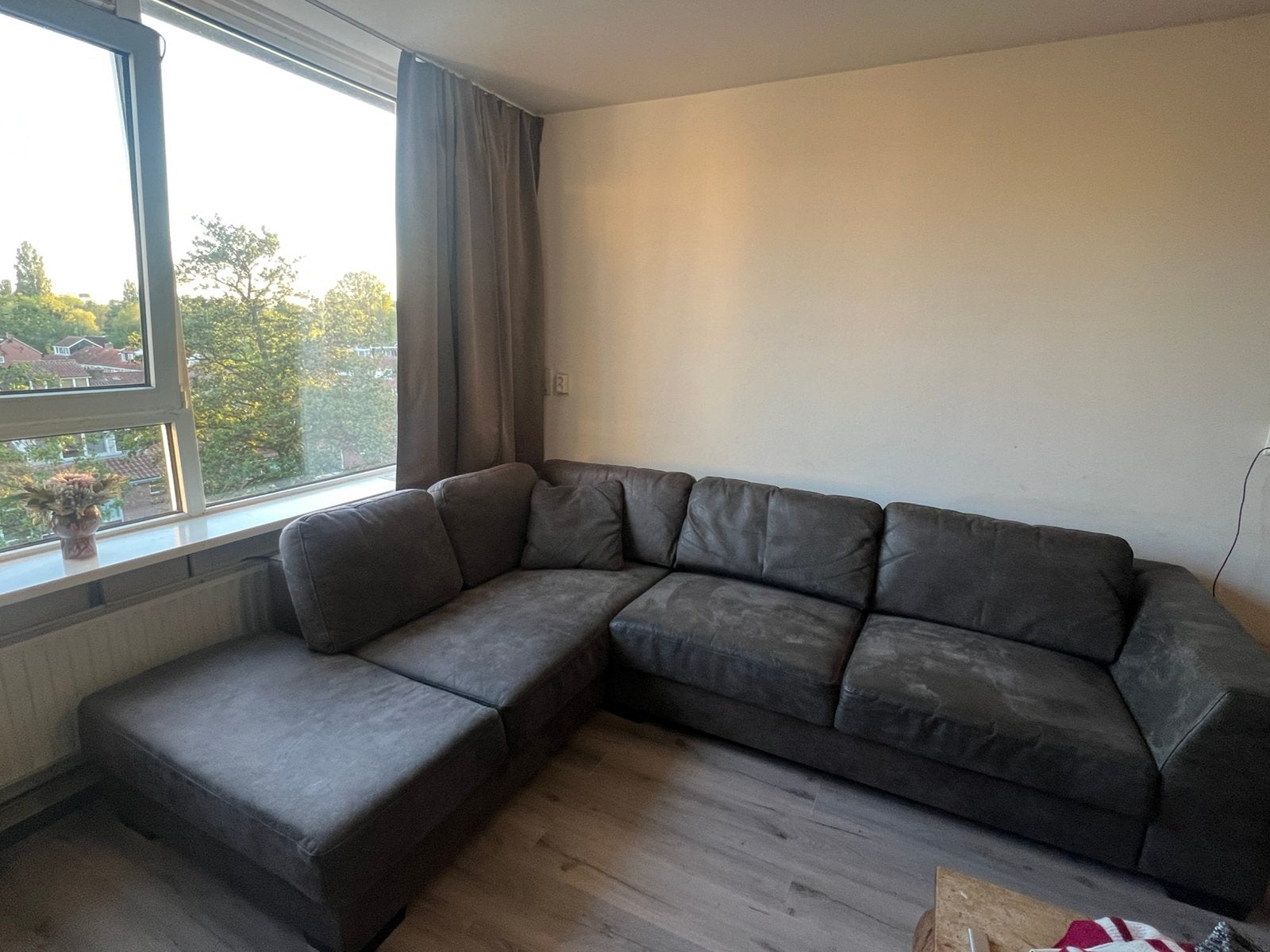 MOET WEG, Huis en Inrichting, Banken | Bankstellen, Ophalen of Verzenden, Gebruikt, Vierpersoons of meer
