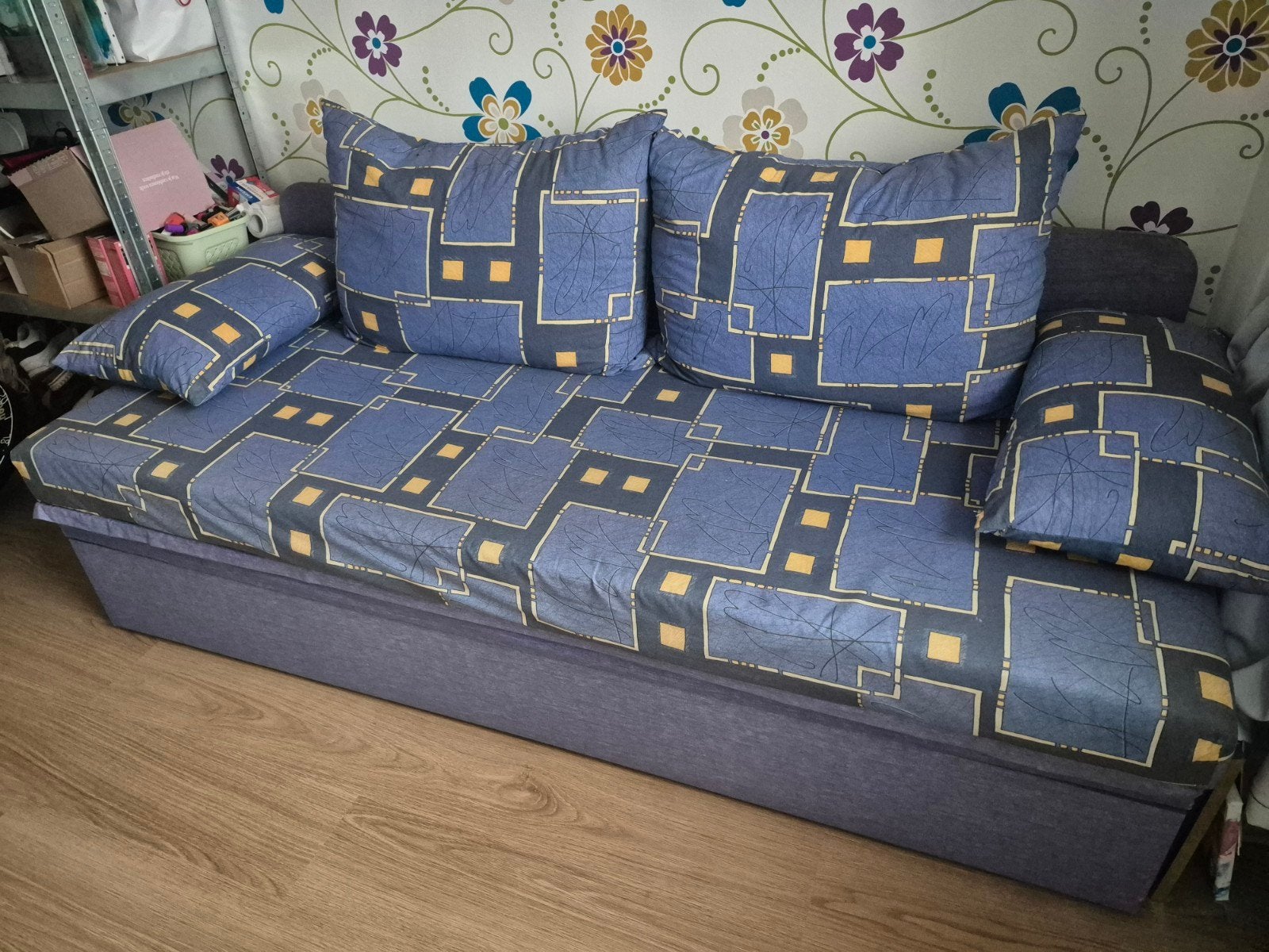 Nette slaapbank te koop, Ophalen, Gebruikt, Blauw, Tweepersoons