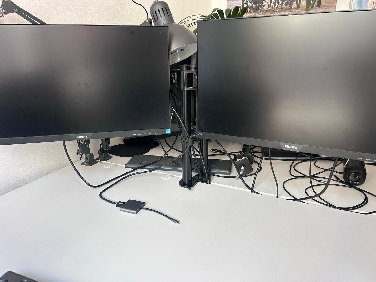 3x set van 2 Philips 24 inch monitoren met monitorarm, Computers en Software, Monitoren, Gaming, HDMI, IPS, Full HD