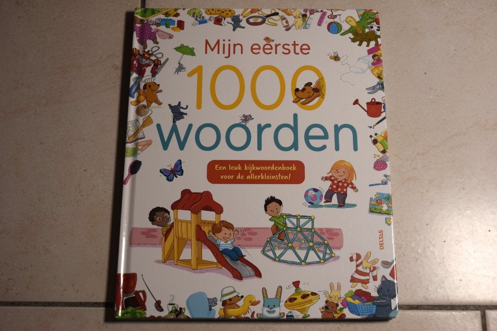 Mijn eerste 1000 woorden Kijkwoordenboek, Ophalen of Verzenden, Zo goed als nieuw, 2 tot 3 jaar