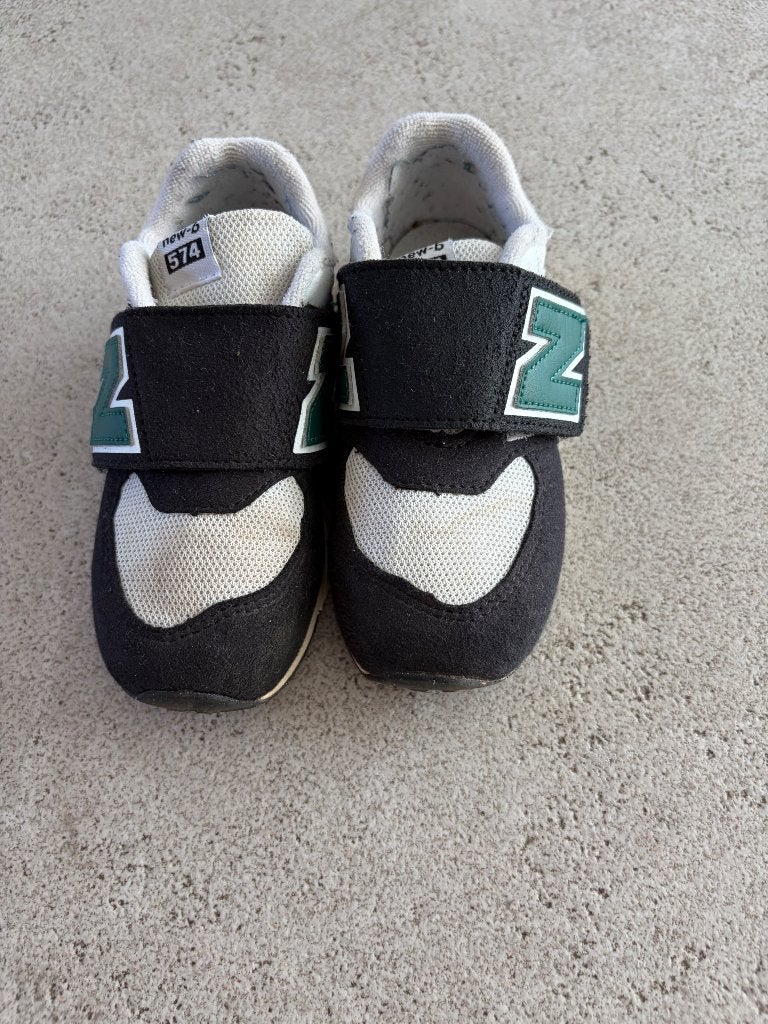 New balance peuterschoen 574 - maat 25,5, Kinderen en Baby's, Kinderkleding | Schoenen en Sokken, Gebruikt, Jongen of Meisje, Schoenen