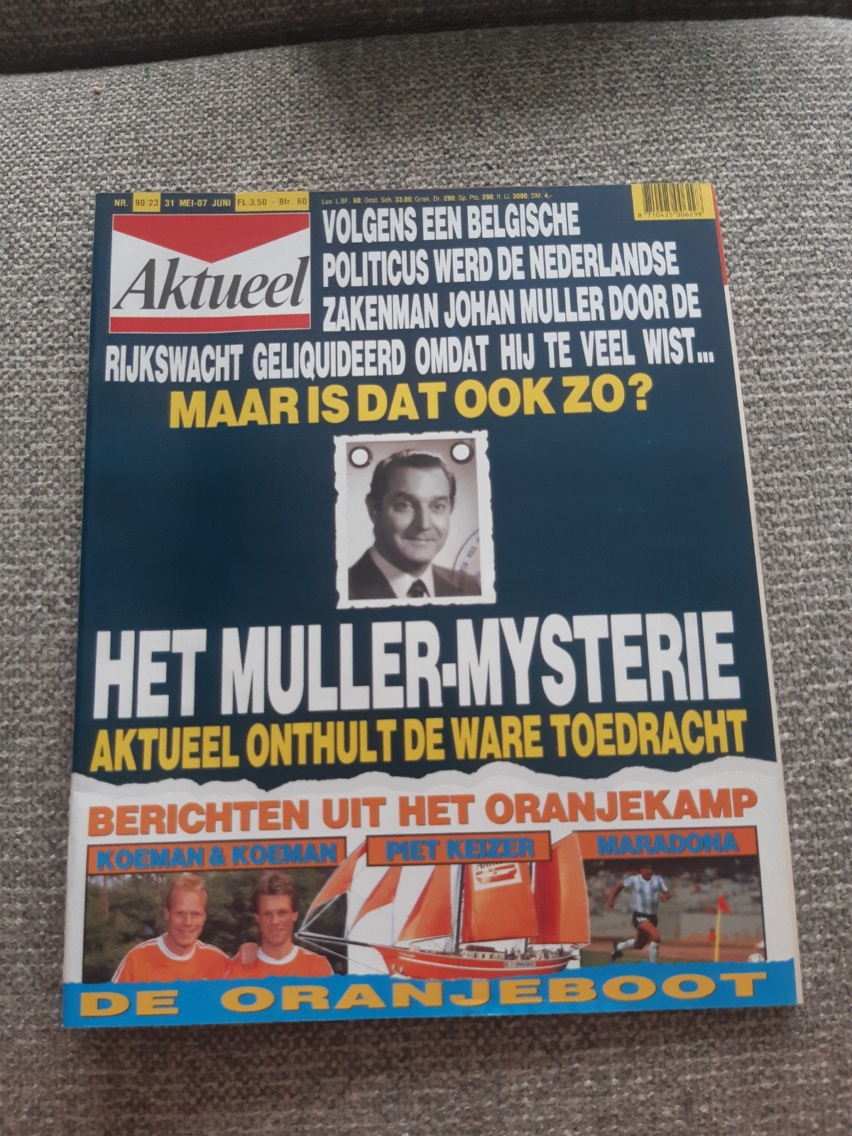 23.Aktueel 1990. Johan Muller. Erwin Ronald Koeman. Piet Kei, Ophalen of Verzenden, 1980 tot heden, Tijdschrift