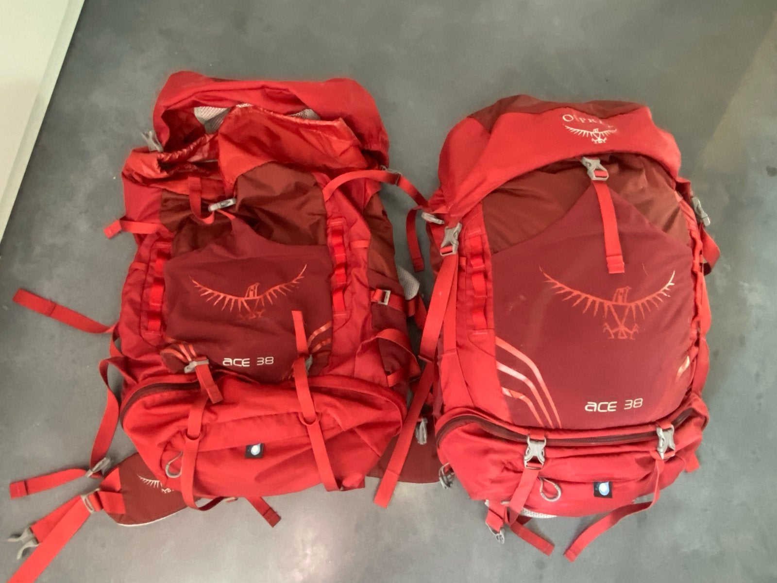 2x Osprey Ace 38 liter kinder rugzak voor ong. 6-15 jaar, Overige merken, 25 tot 40 cm, Ophalen of Verzenden, Zo goed als nieuw