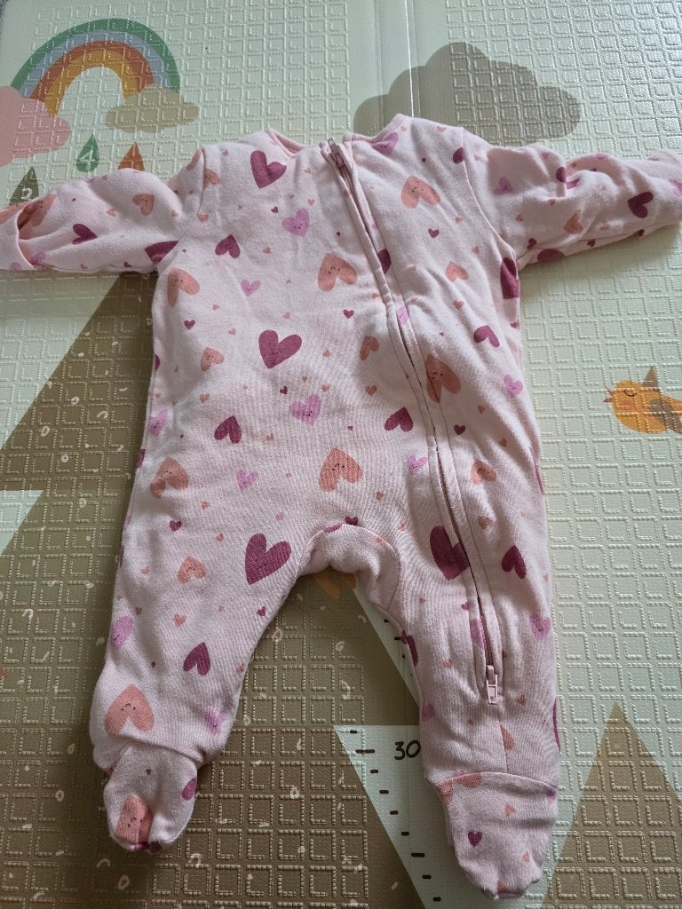 Baby sneeuwpakken winterkleding 0-3 maanden (Nike, C&A), Ophalen of Verzenden, Zo goed als nieuw, Maat 56