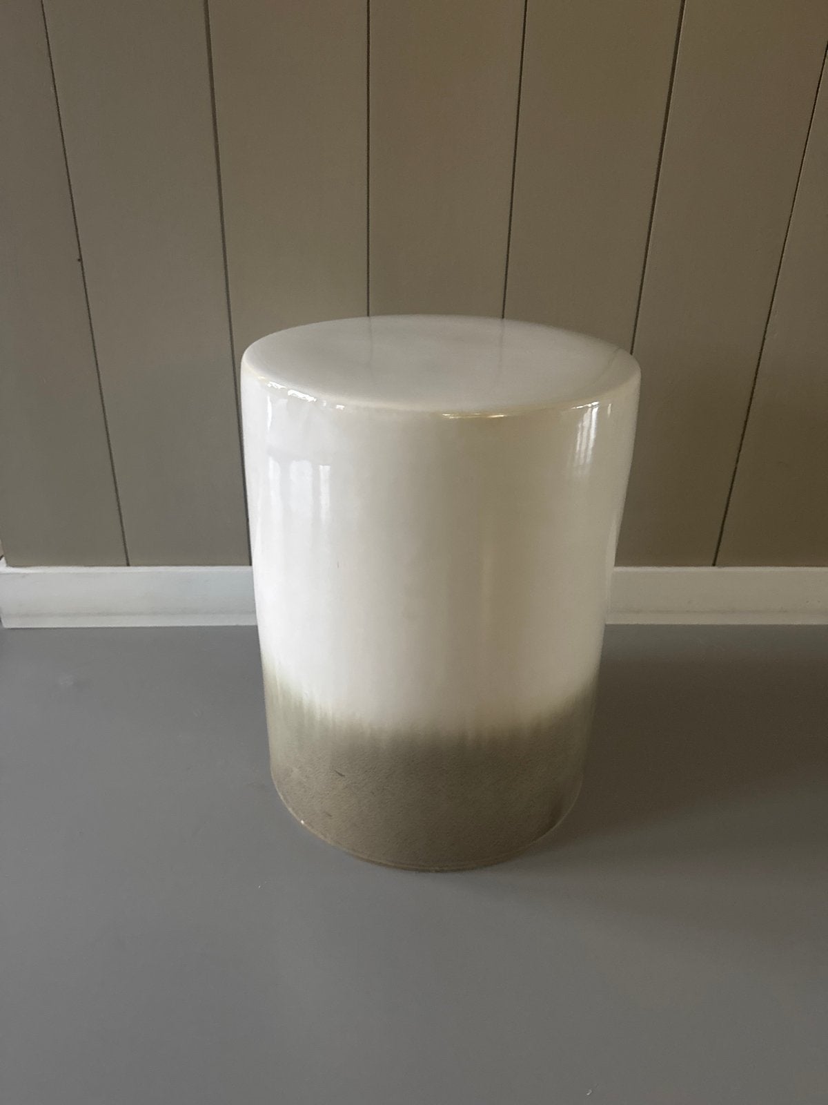 BY BOO Keramische Bijzettafel/Krukje - Wit/Grijs Ombre, Ophalen, Zo goed als nieuw, Overige materialen