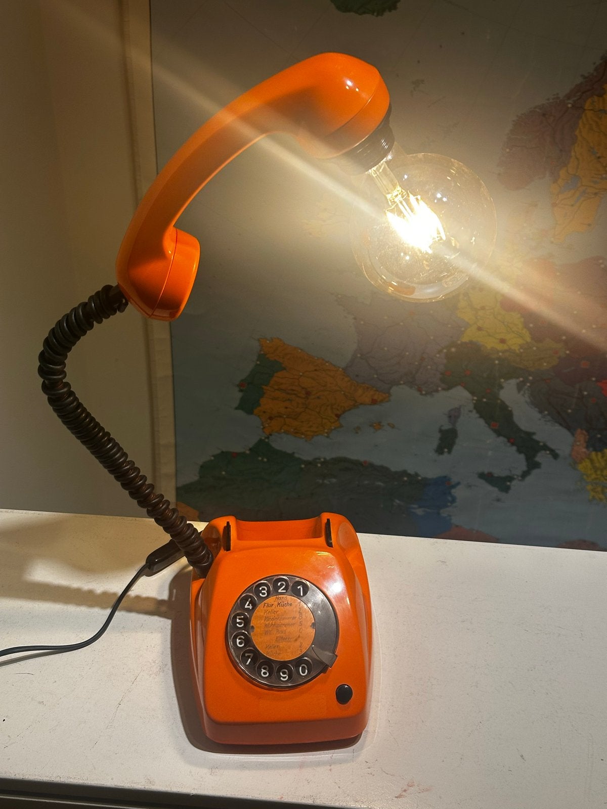 Unieke Vintage Telefoon Tafellamp - Oranje, Kunststof, Gebruikt, Overige merken, Vintage