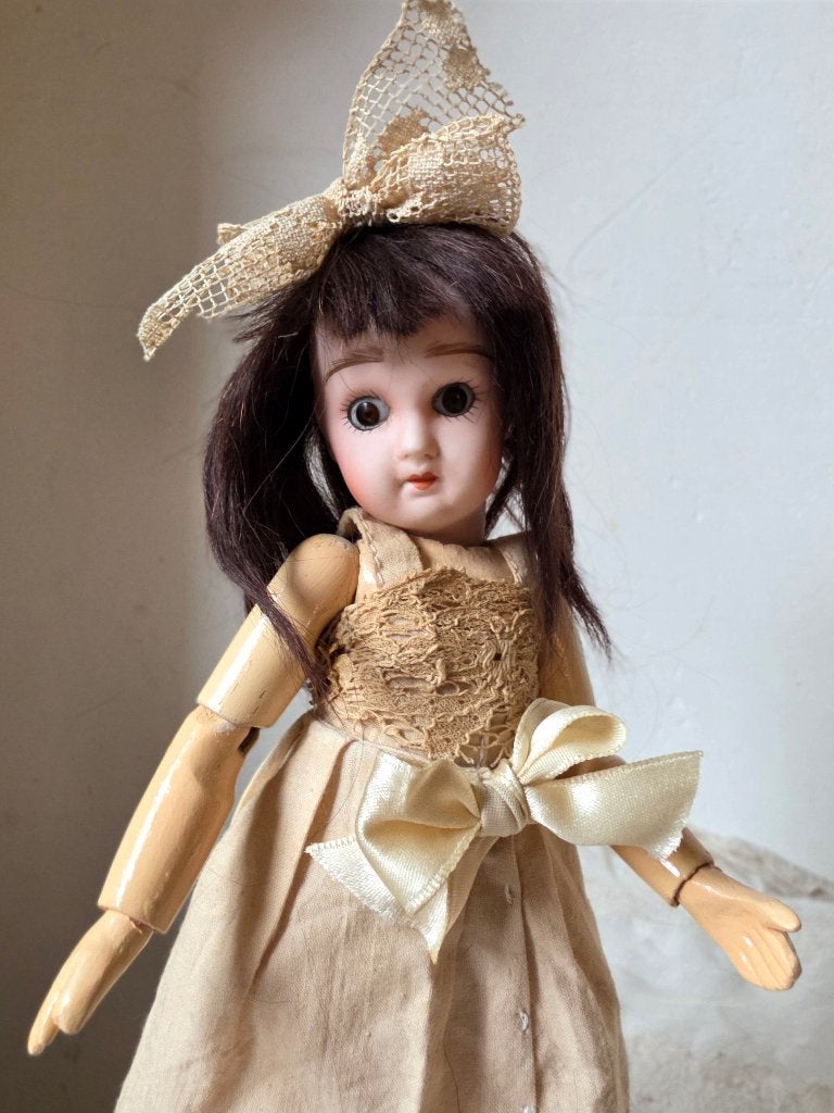 Antieke pop, kleine brocante franse reproductie, Ophalen of Verzenden, Gebruikt, Pop