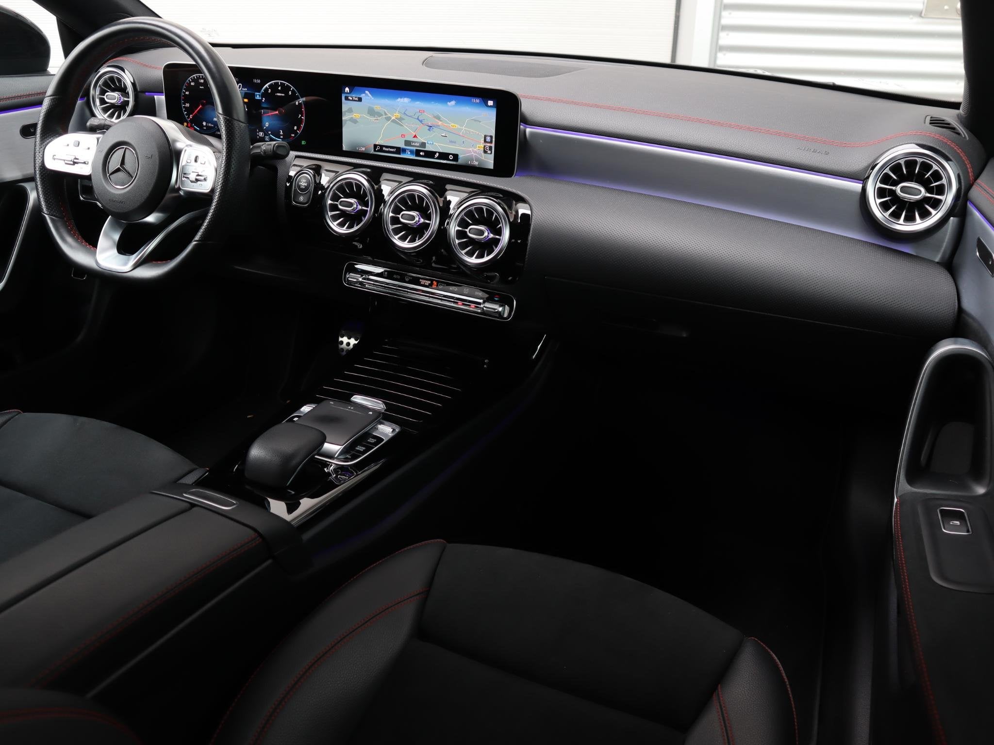 Mercedes-Benz CLA-klasse 200 Business Solution AMG, Auto's, Stof, Gebruikt, 4 cilinders, Origineel Nederlands