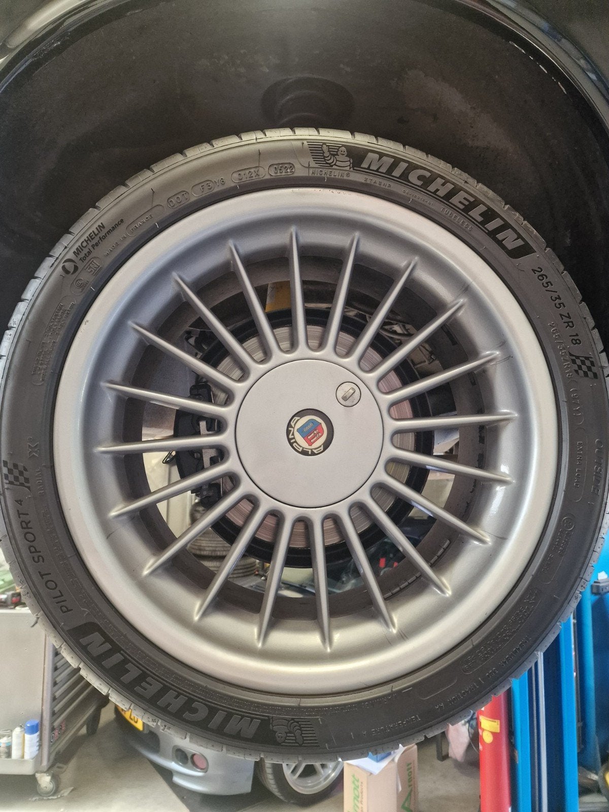 18 inch Alpina breedset velgen, Auto-onderdelen, Banden en Velgen, Ophalen, 18 inch, Gebruikt, Banden en Velgen