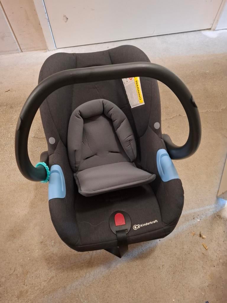Kinderkraft Maxi-Cosi autostoel, Autogordel, Zijbescherming, Zo goed als nieuw, 0 t/m 13 kg