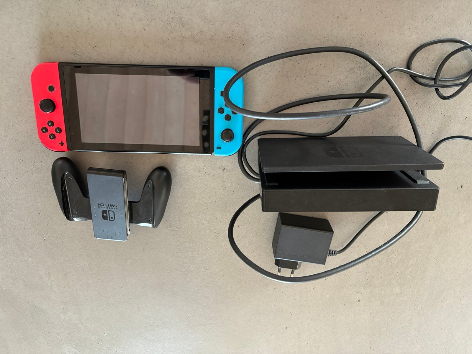 Nintendo Switch 2021 inclusief accessoires, Ophalen of Verzenden, Gebruikt, Met games, Switch Original