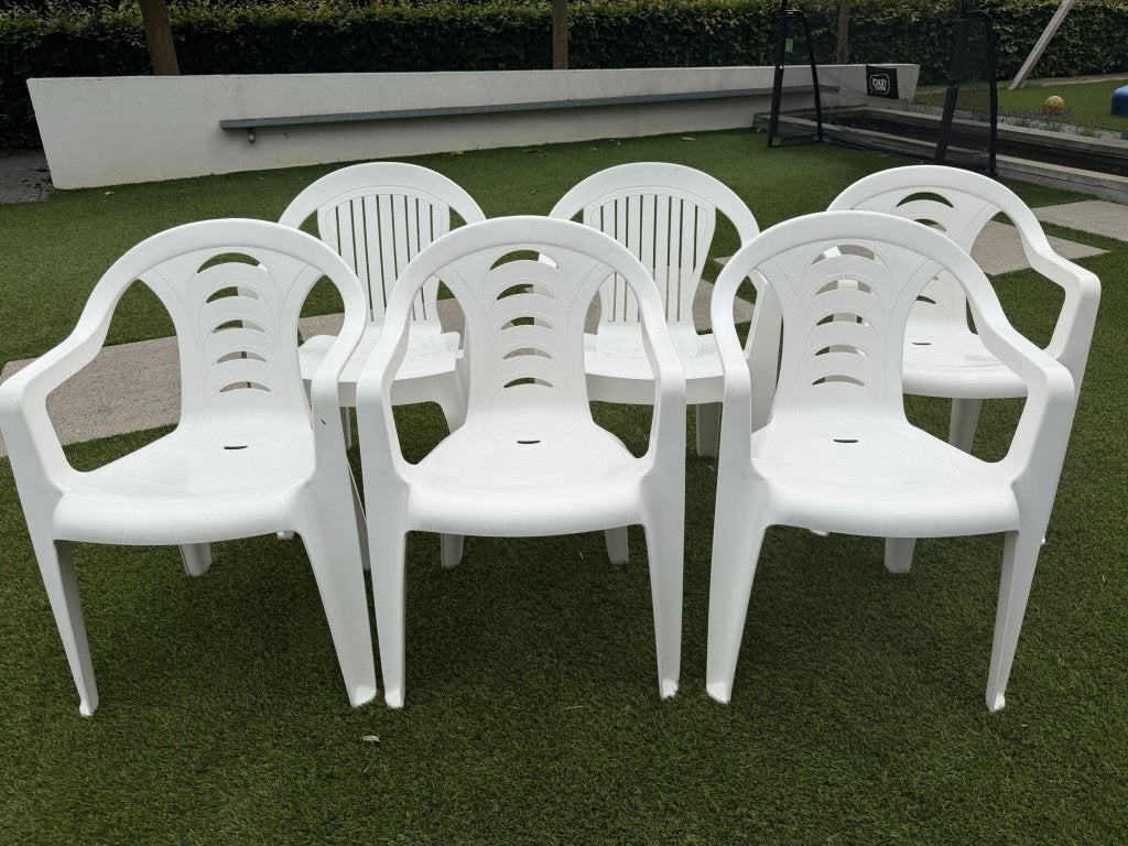 Witte kunststof tuinstoelen (6 stuks), Tuin en Terras, Tuinstoelen, Ophalen, Gebruikt, Kunststof, Stapelbaar