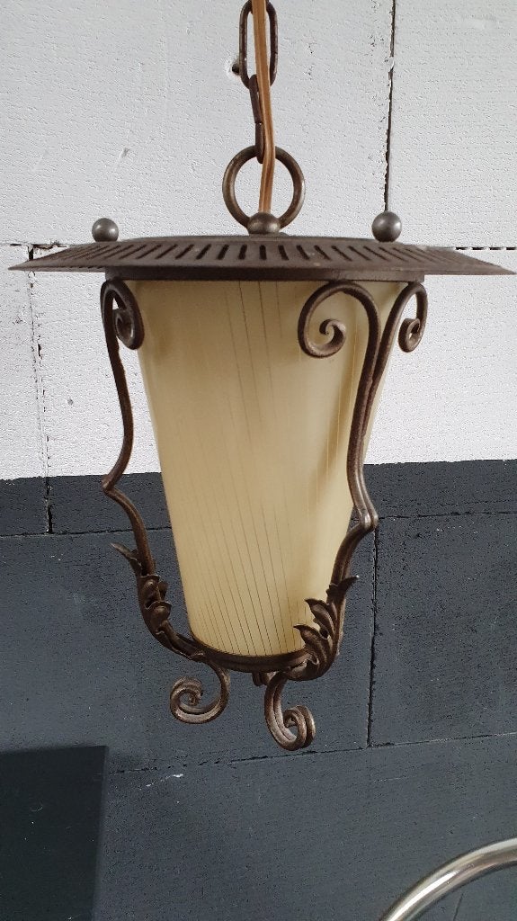 Antieke hanglamp, glazen lantaarn in metalen houder. S22, Tweedehands verkoop, Tweedehands verkoop, Gebruikt, Ophalen of Verzenden