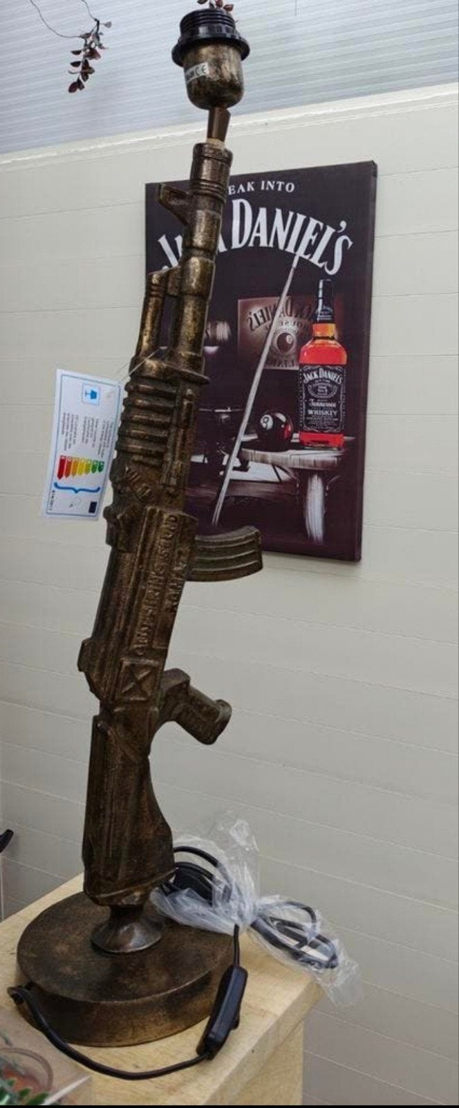 Unieke AK-47 Tafellamp - Stoer en Decoratief, Ophalen of Verzenden, Nieuw