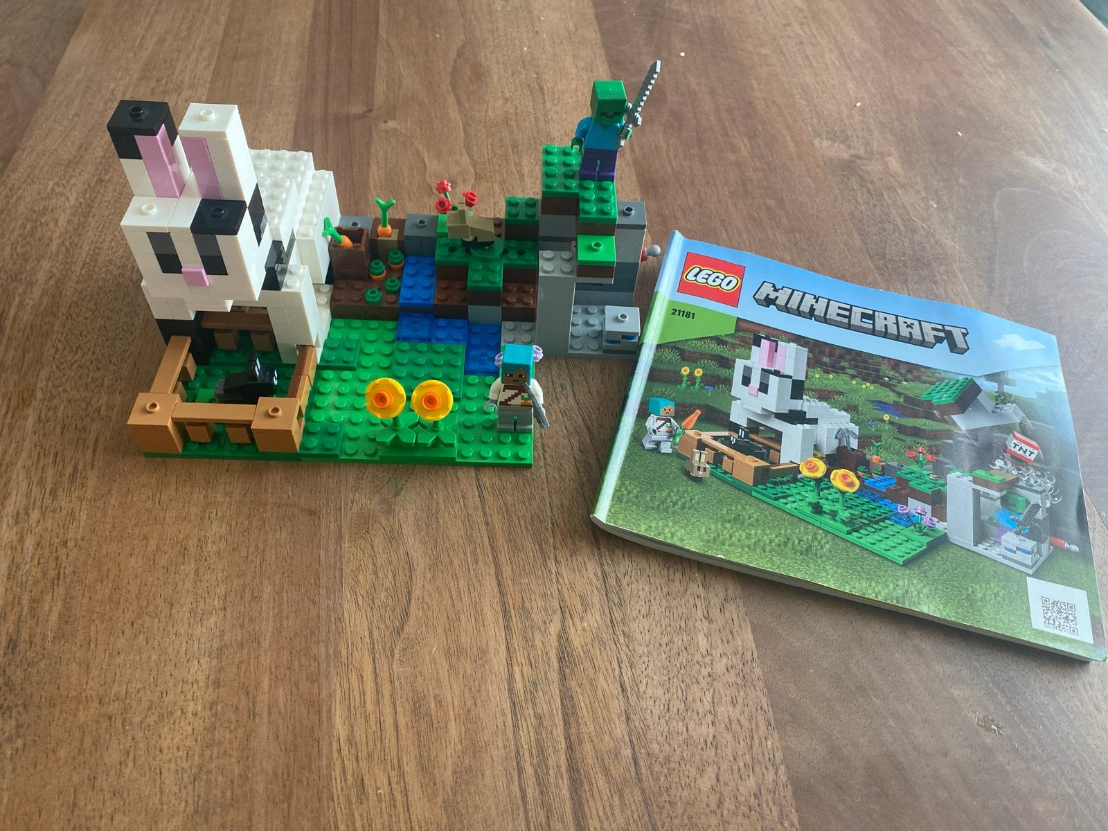 Lego Minecraft Het Konijnenhuis 21181, Minecraft, Lego, Ophalen of Verzenden, Zo goed als nieuw