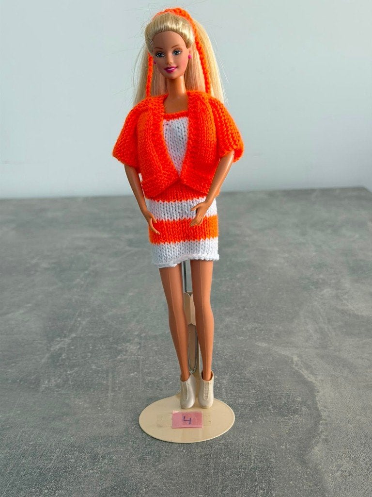 BARBIEPOP nr. 4, Kinderen en Baby's, Ophalen of Verzenden, Zo goed als nieuw, Barbie