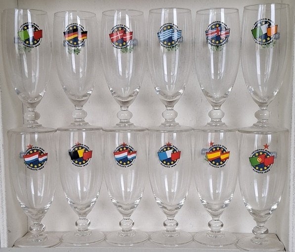 Heineken Bierglazenset 12 st. Europese vlaggen 1992, Verzamelen, Ophalen of Verzenden, Gebruikt, Glas of Glazen, Heineken