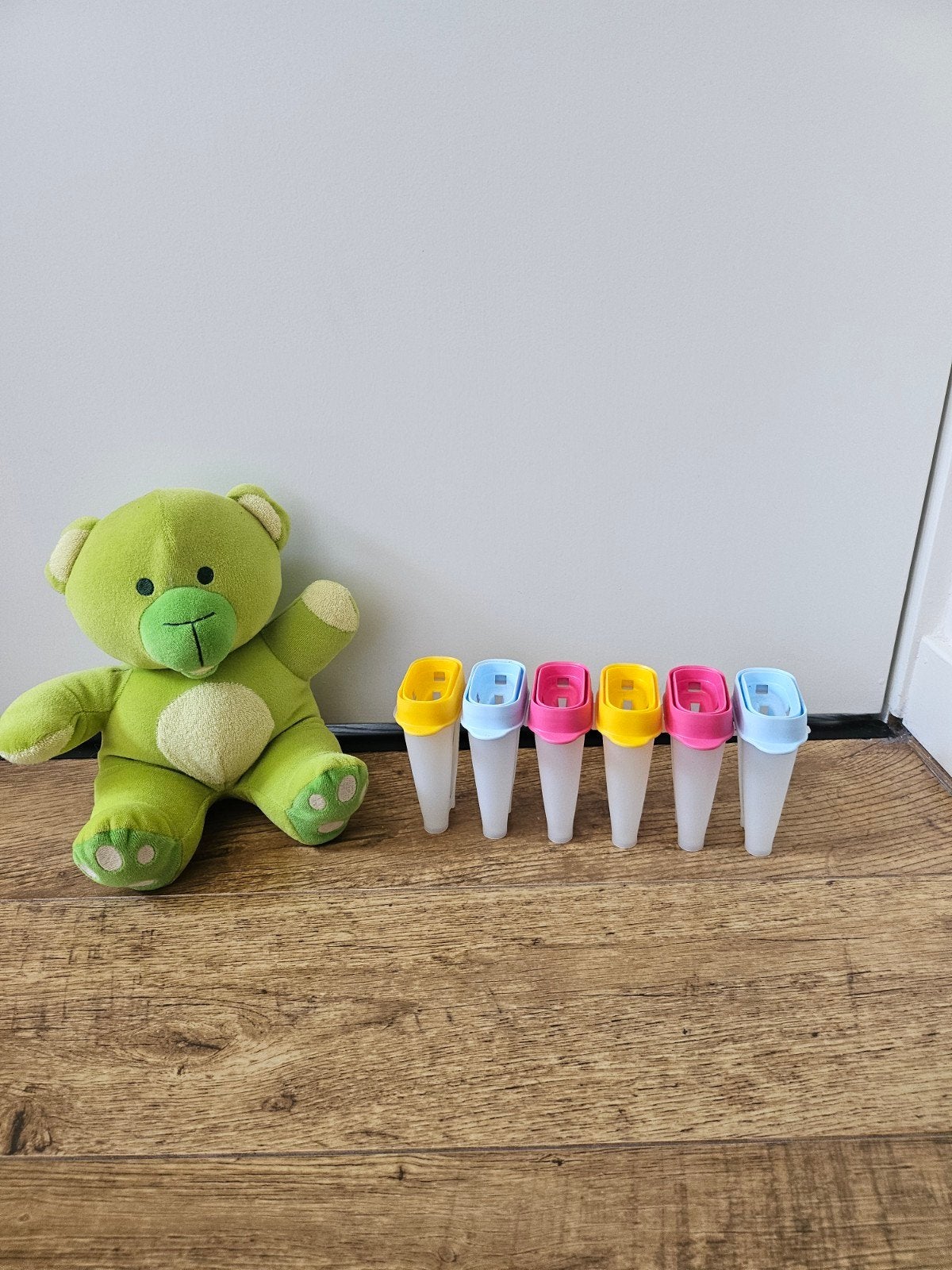 Tupperware nieuwe Igloo ijsjes maker ijspinguins gekleurd, Blauw, Overige typen, Nieuw, Geschikt voor vriezer