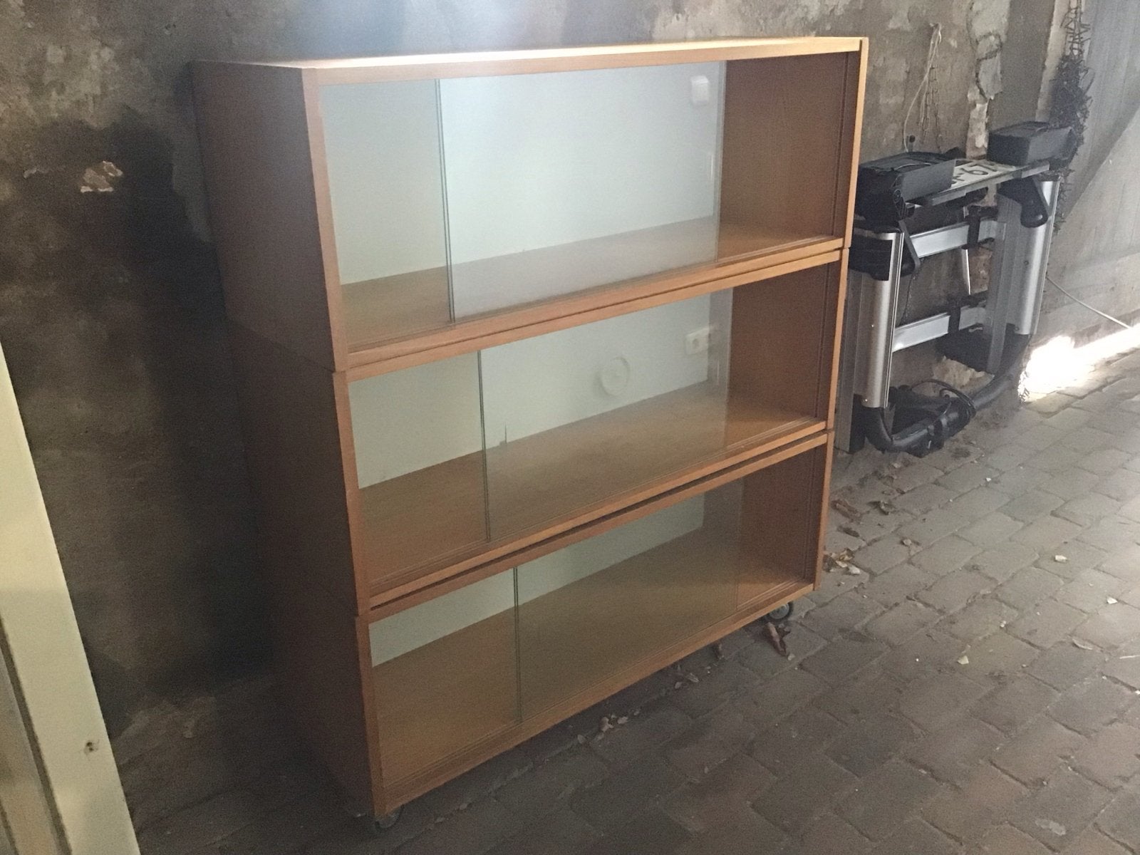 3 Vitrinekasten met Ruiten - Ideaal voor Verzamelingen, Ophalen, Gebruikt, 100 tot 150 cm, 25 tot 50 cm