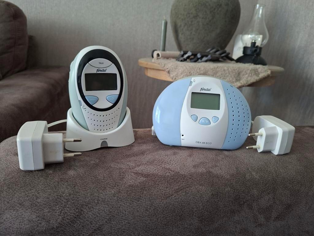 Alecto babyfoon dbx-88 eco | lichtblauw, Kinderen en Baby's, Babyfoons, Ophalen of Verzenden, 250 meter of meer, Terugspreekfunctie