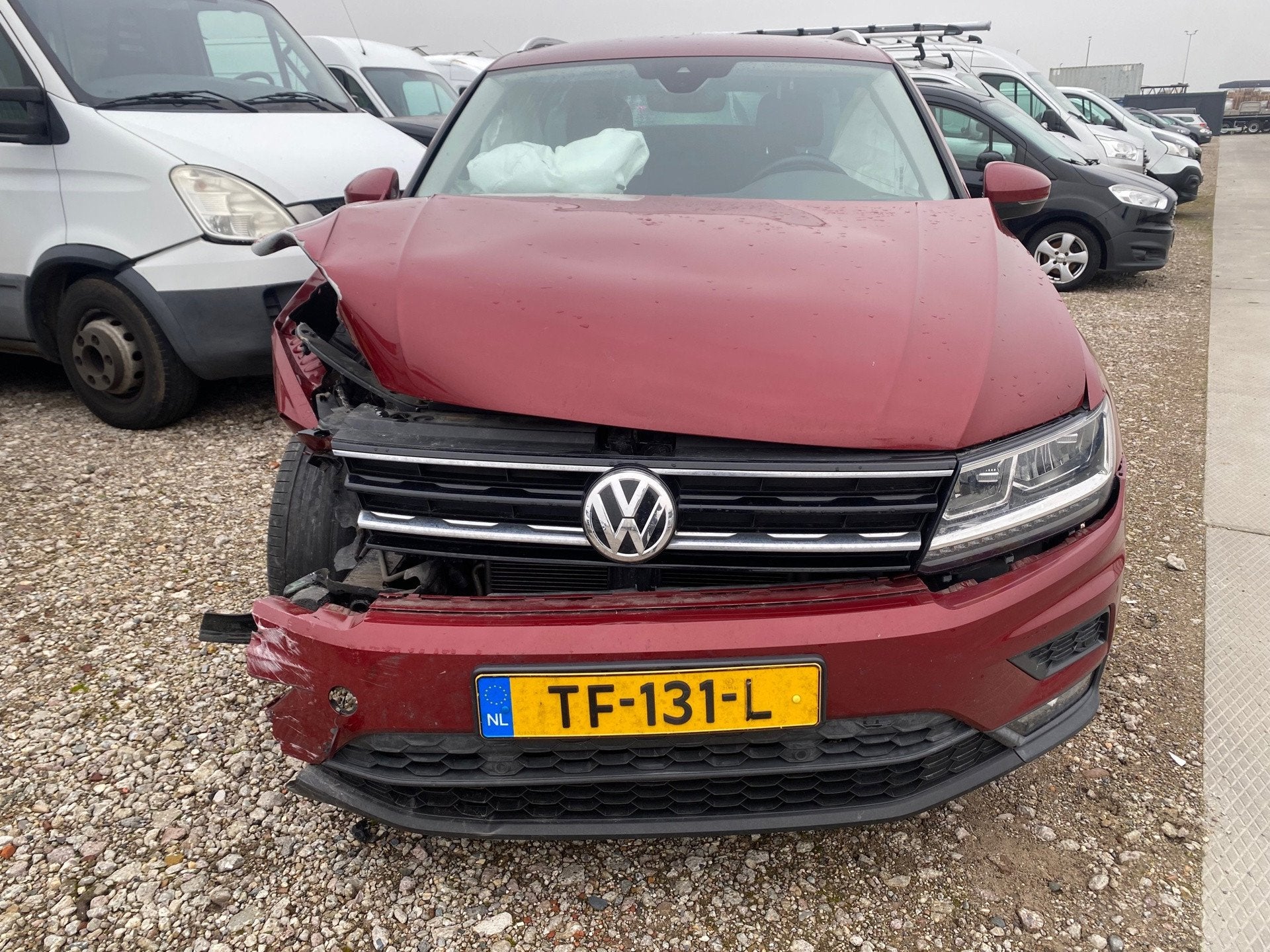 Volkswagen Tiguan 2018 * 1.4 TSI * 123.D KM * VOOR KOP SCHAD, Auto's, Voorwielaandrijving, 125 pk, Gebruikt, Euro 6