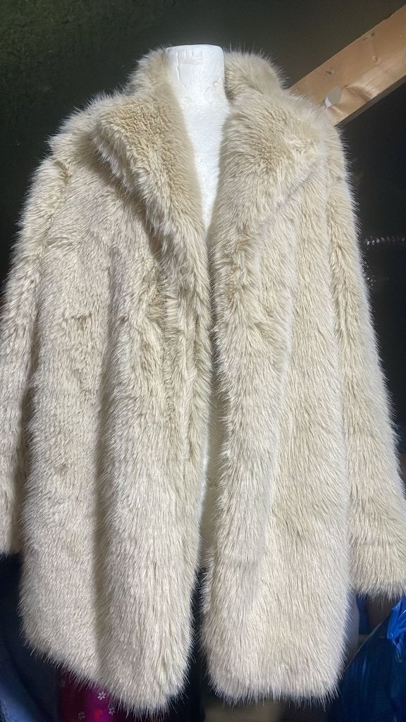 Nieuw! Luxe Creme Jas - Maat L - Open Model, Ophalen of Verzenden, Nieuw, Maat 42/44 (L), Overige kleuren