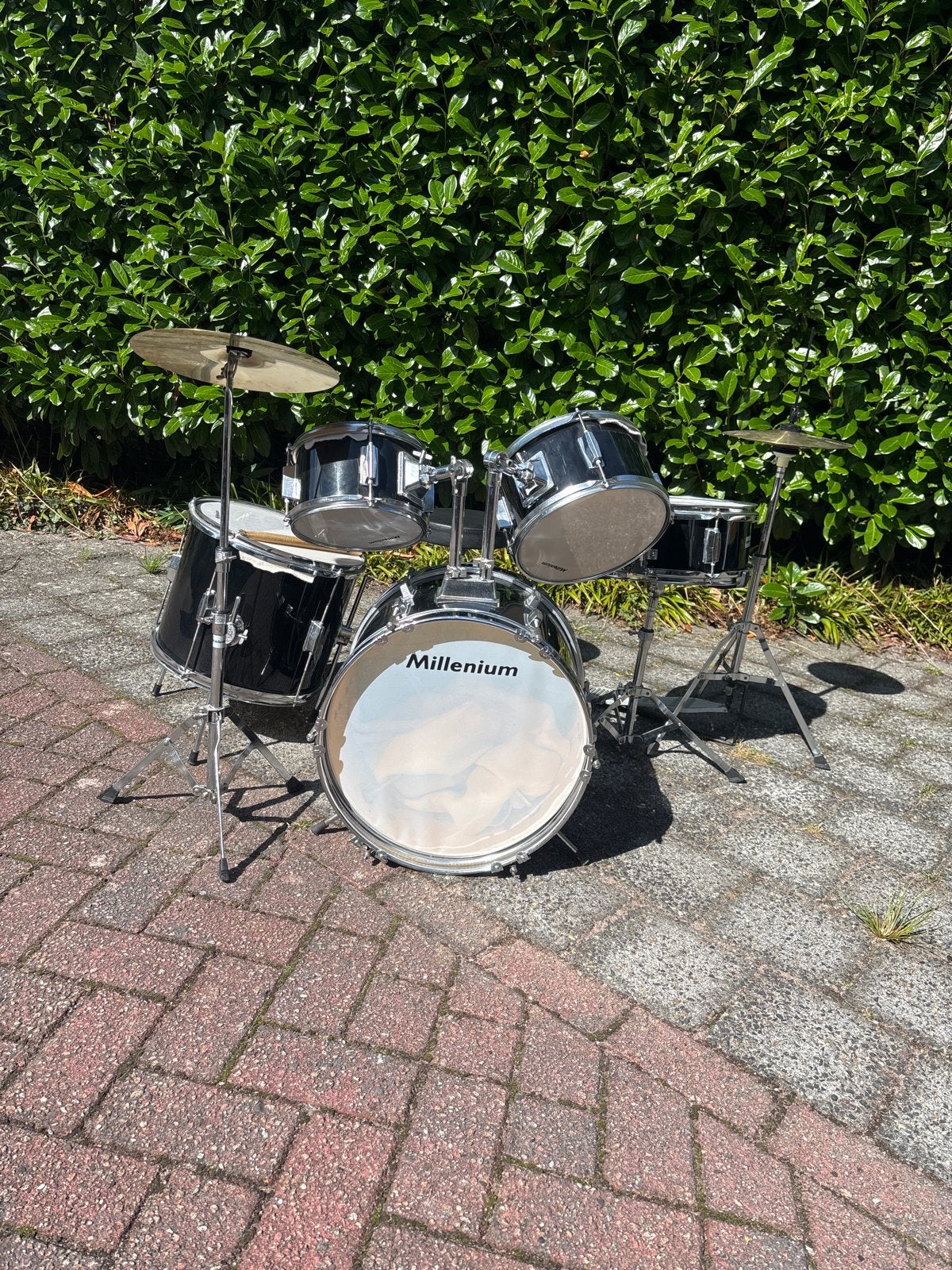 Millenium mini drumstel - compleet met bekkens en kruk, Ophalen, Gebruikt, Overige merken
