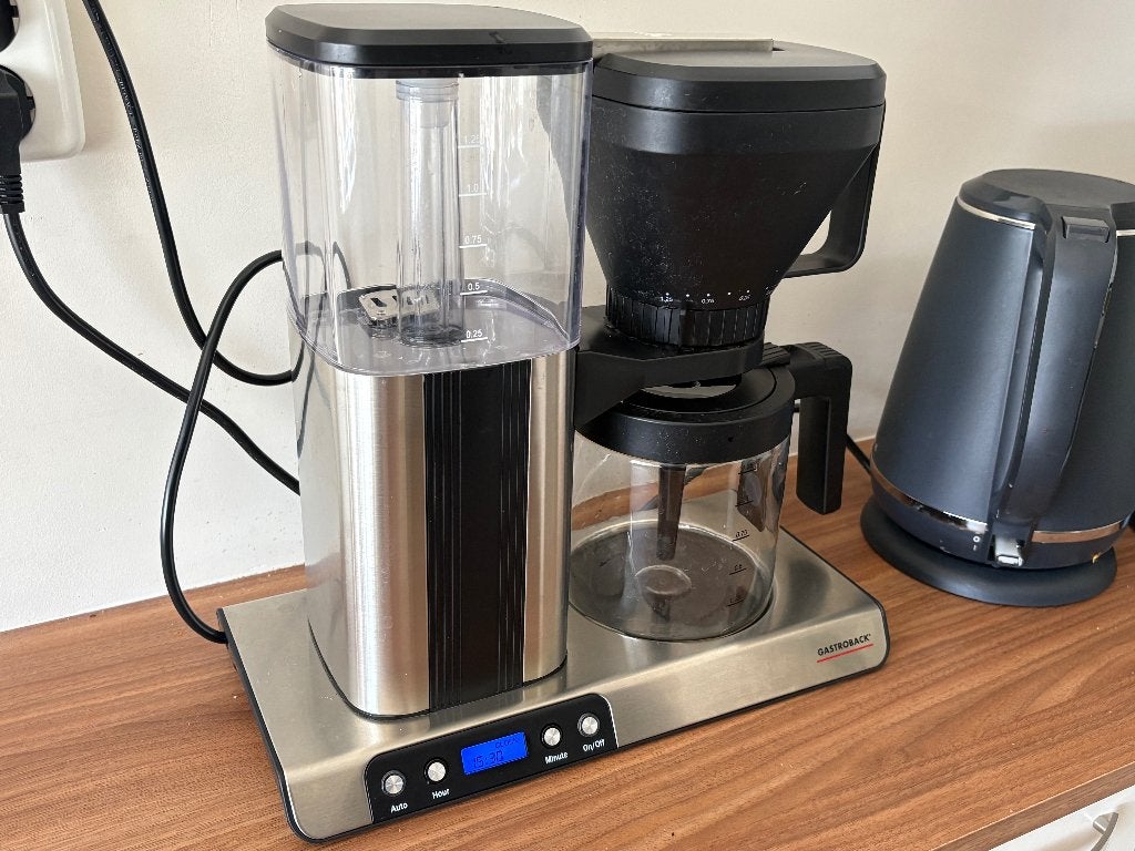 GASTROBACK Design koffiezetter - Met bijna 2 jaar garantie!, Witgoed en Apparatuur, Koffiezetapparaten, 10 kopjes of meer, Koffiemachine