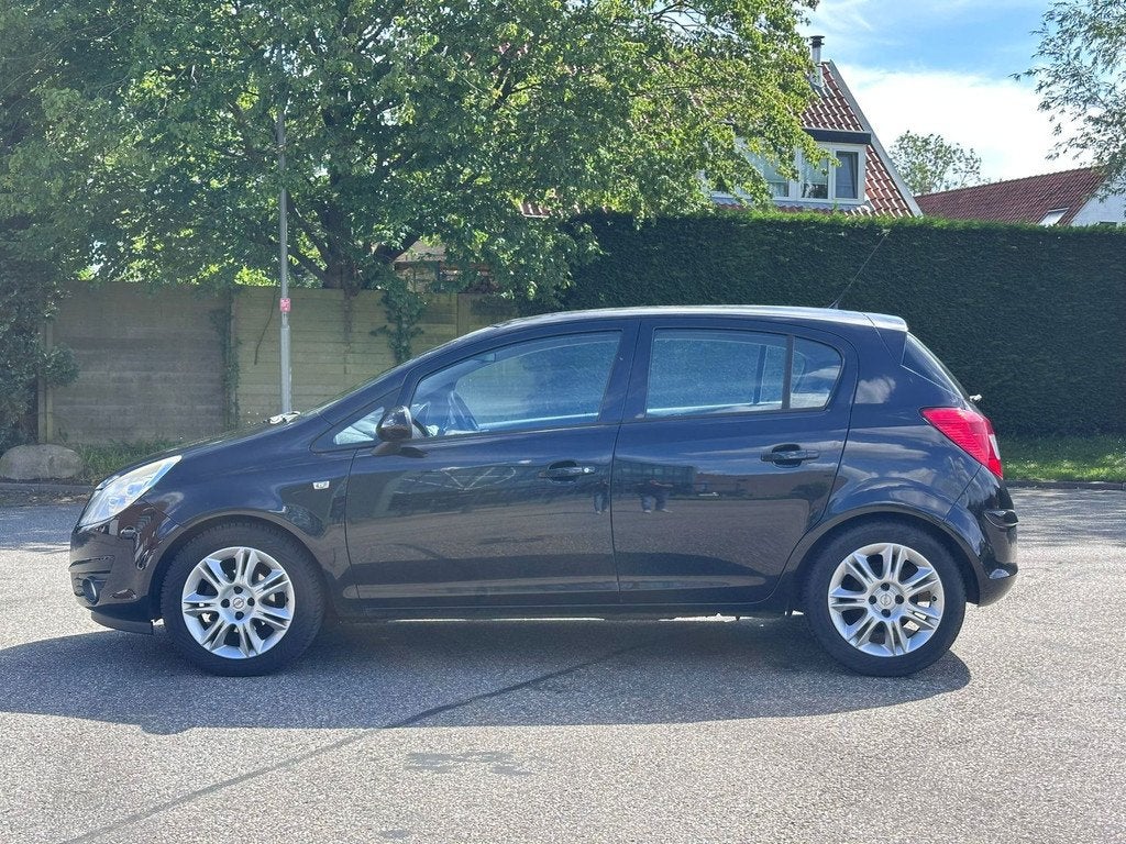 Opel Corsa 1.4-16V Cosmo 1e Eigenaar*5DR*Cruise*Clima*NAP*Pa, Auto's, Opel, Voorwielaandrijving, Euro 5, Gebruikt, 1398 cc