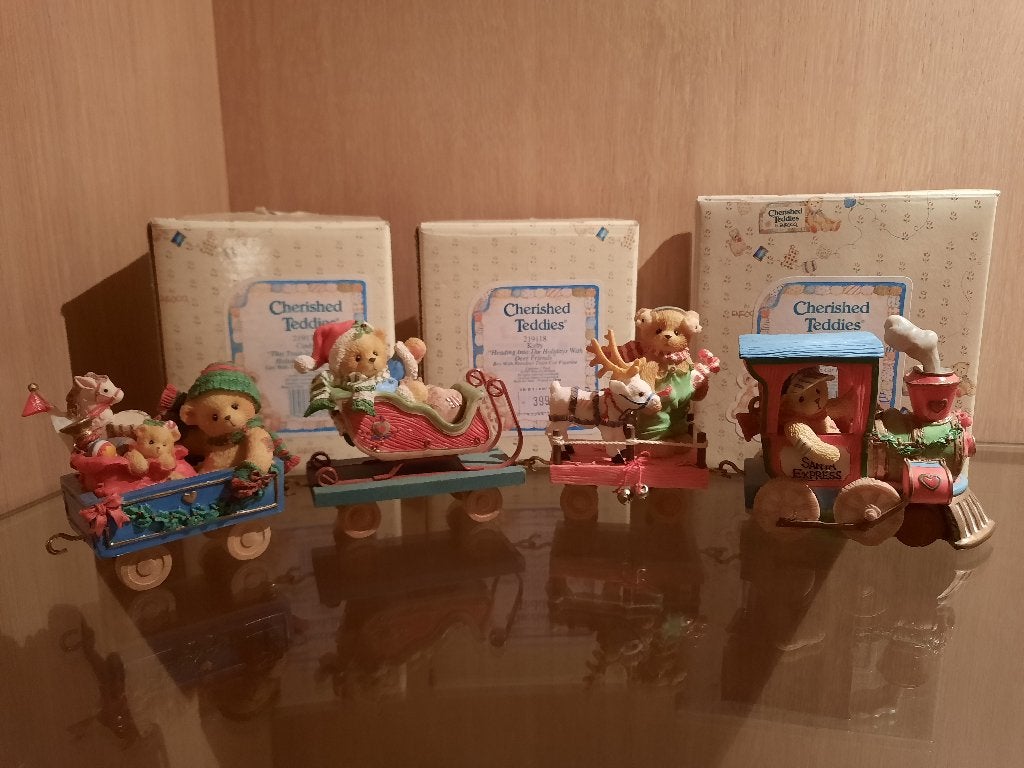 Cherished Teddies kerst trein, Verzamelen, Ophalen of Verzenden, Zo goed als nieuw, Overige typen