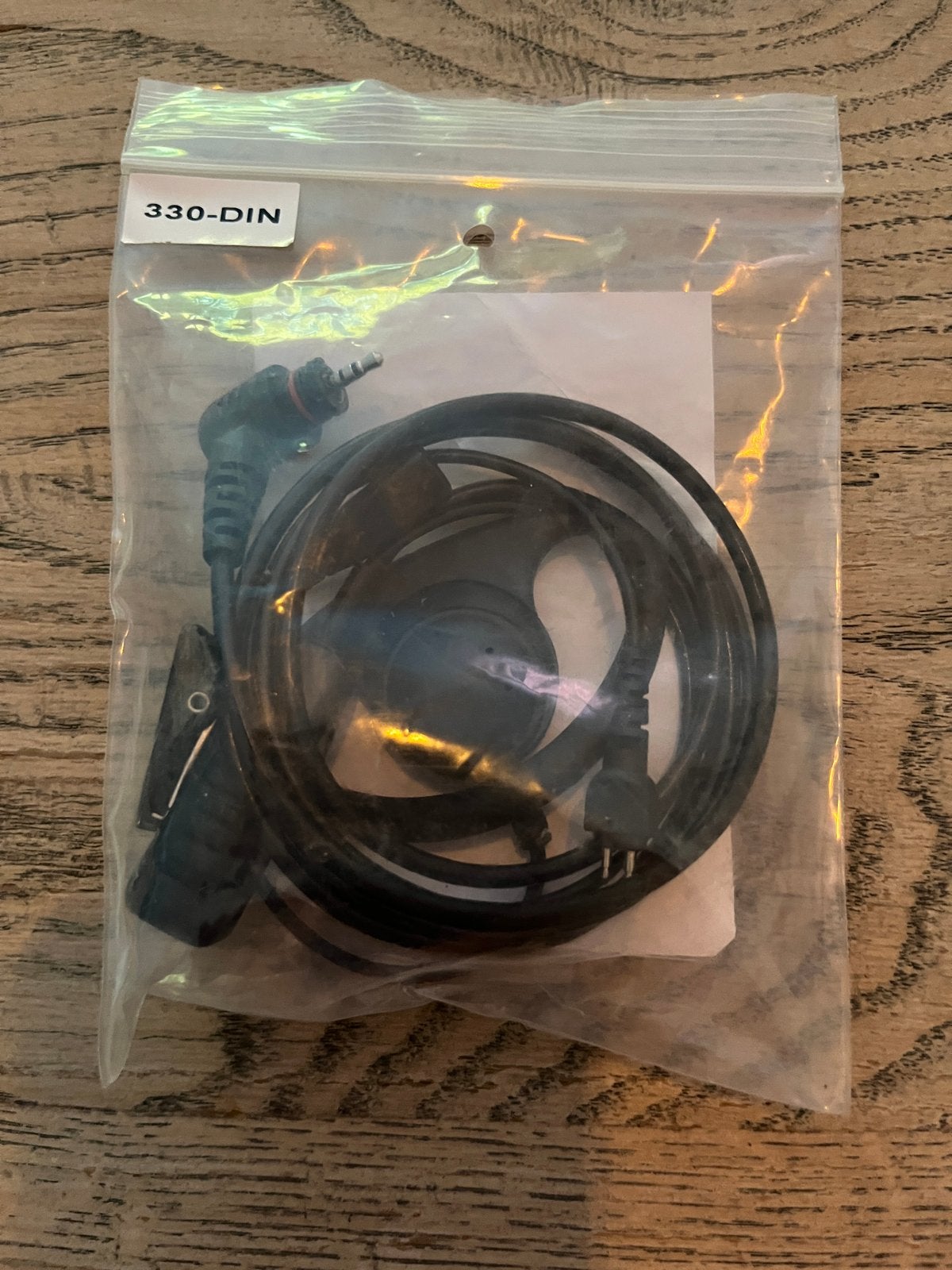 Juma D-vormige portofoon headset 1-pin - Nieuw, Telecommunicatie, Portofoons en Walkie-talkies, Ophalen of Verzenden, Nieuw, Toebehoren