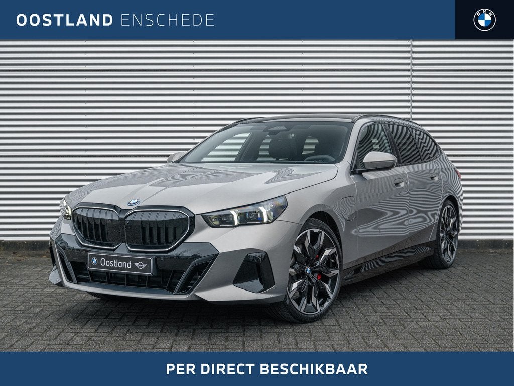 BMW 5 Serie Touring 530e M Sport Automaat / Panoramadak / Tr