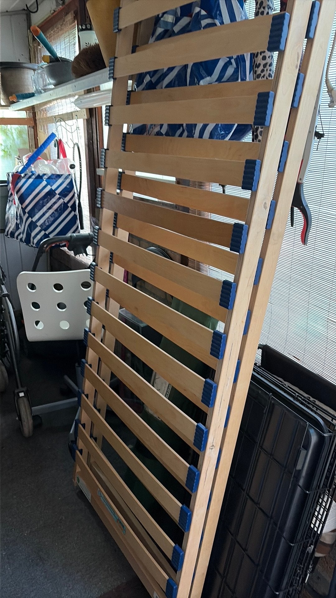 Twee lattenbodems 70x200, Gebruikt, 70 cm of minder, Tweepersoons, Ophalen of Verzenden