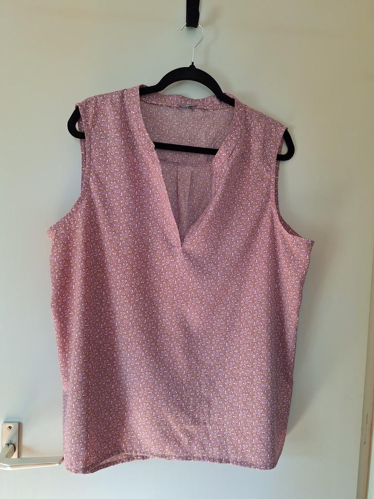 Mouwloze top met bloemenprint, Kleding | Dames, Blouses en Tunieken, Zeeman, Ophalen of Verzenden, Zo goed als nieuw, Maat 46/48 (XL) of groter