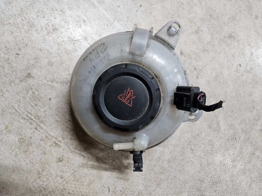 KOELVLOEISTOF RESERVOIR VOLKSWAGEN  / AUDI  / SEAT  / SKODA, Niet ingevuld, Audi, Gebruikt, Niet ingevuld