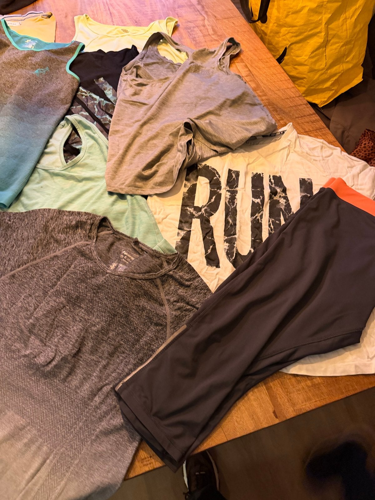 Sportkleding damespakket - diverse maten en merken, Kleding | Dames, Maat 38/40 (M), Meerkleurig, Overige typen, Ophalen of Verzenden
