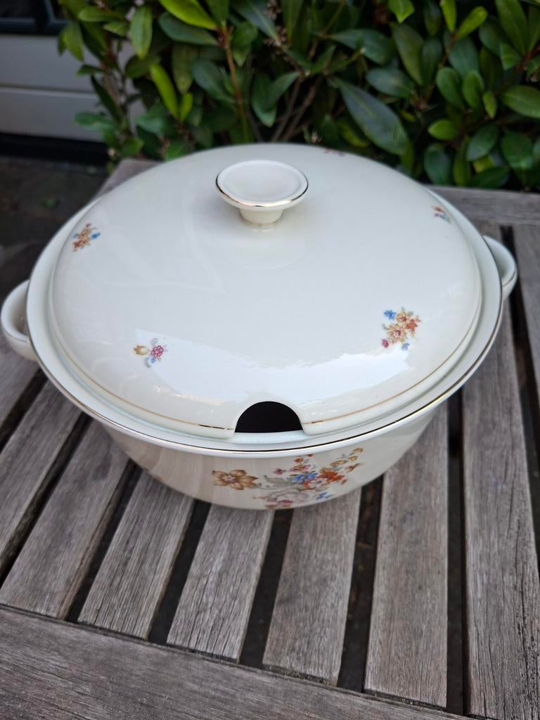 Vintage Soepterrine met Bloemmotief en Gouden Rand, Antiek en Kunst, Ophalen of Verzenden