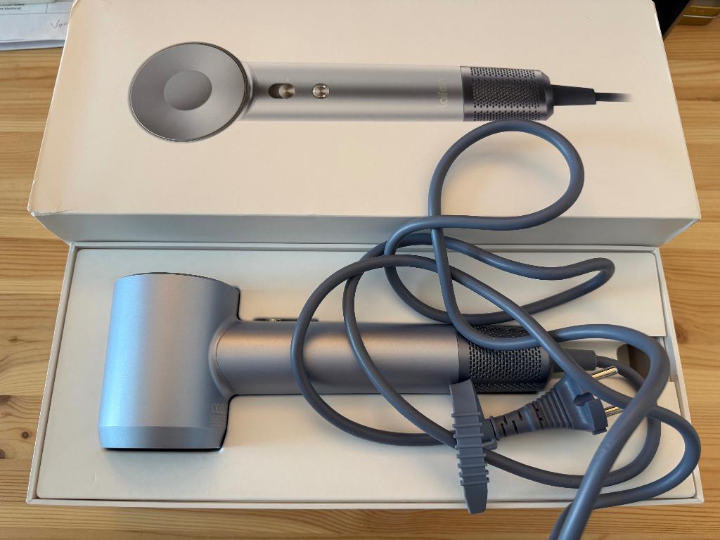 Laifen Swift Special Silver Blue haardroger, Ophalen of Verzenden, Zo goed als nieuw, Haarverzorging