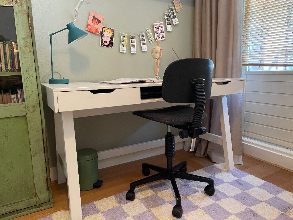 Wit bureau Nikki van Woood, Ophalen, Gebruikt, 62 cm, Schoolbureau