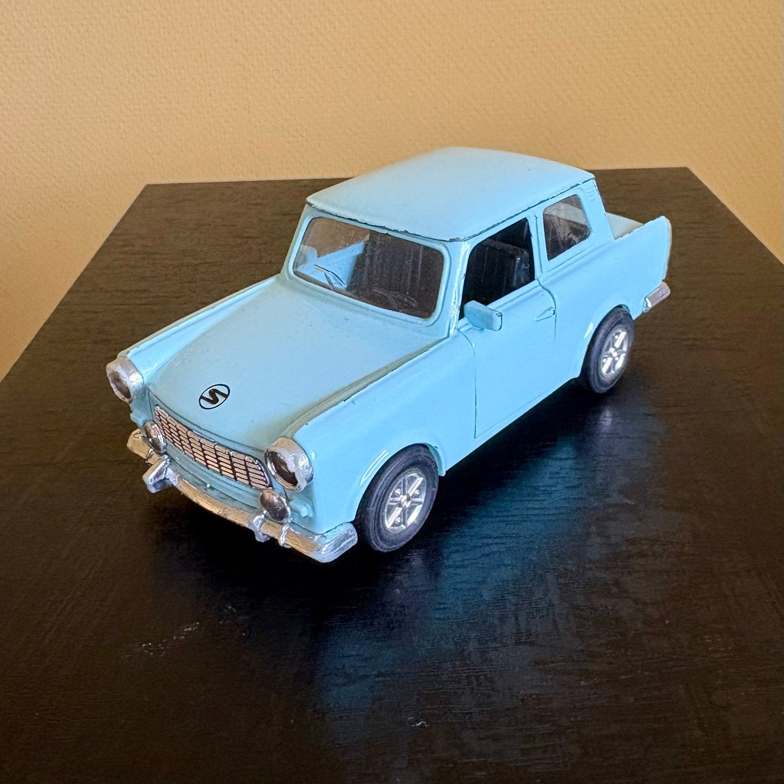 Trabant model 1989 - Lichtblauw, Ophalen of Verzenden, Zo goed als nieuw, Auto, Overige merken
