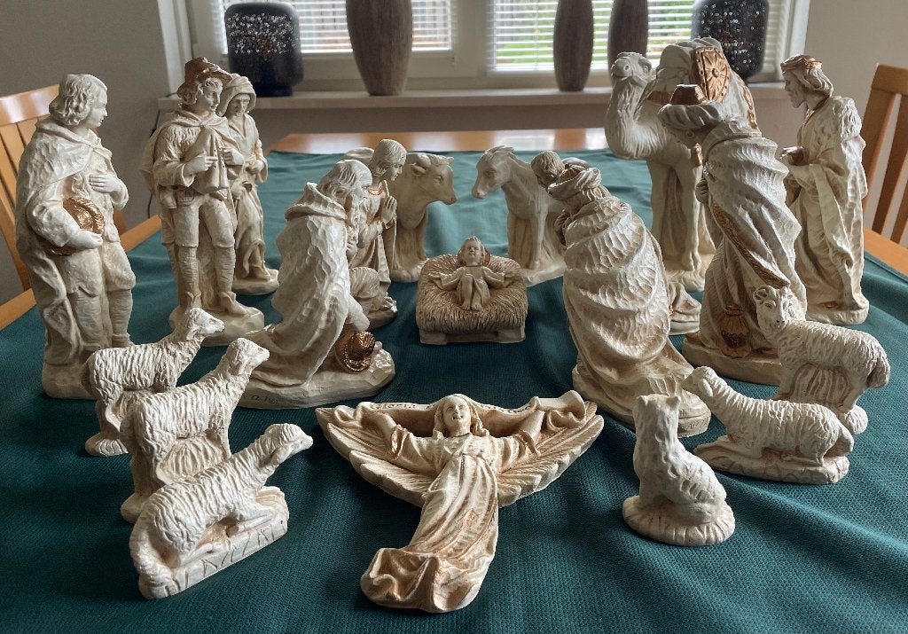 Prachtige set Kerststalbeelden, 20 delig, Ophalen of Verzenden, Zo goed als nieuw