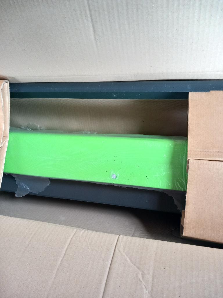 hybride pv omvormer, Ophalen, Zo goed als nieuw, Overige typen, 200 wattpiek of meer