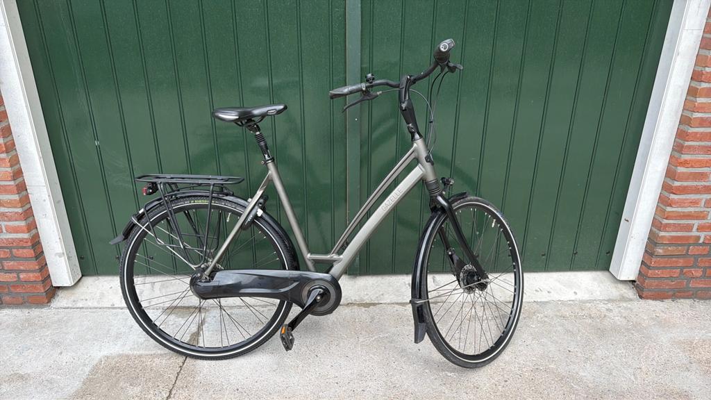 Gazelle chamonix c 8, Versnellingen, Zo goed als nieuw, Gazelle, 56 cm of meer
