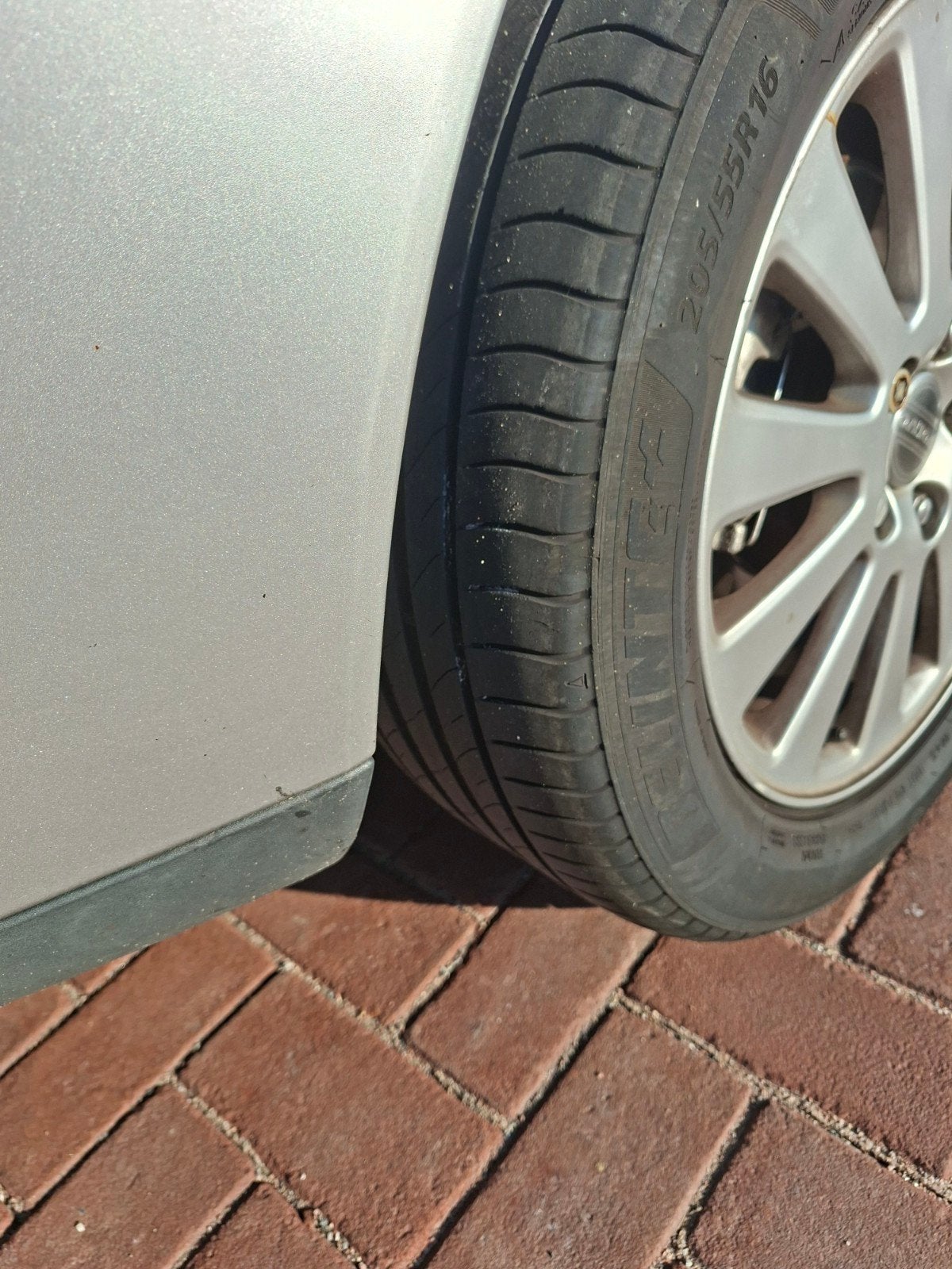 Superbetrouwbare Volvo V50 te koop, Auto-onderdelen, Banden en Velgen, 16 inch, Zomerbanden, 205 mm, Ophalen of Verzenden