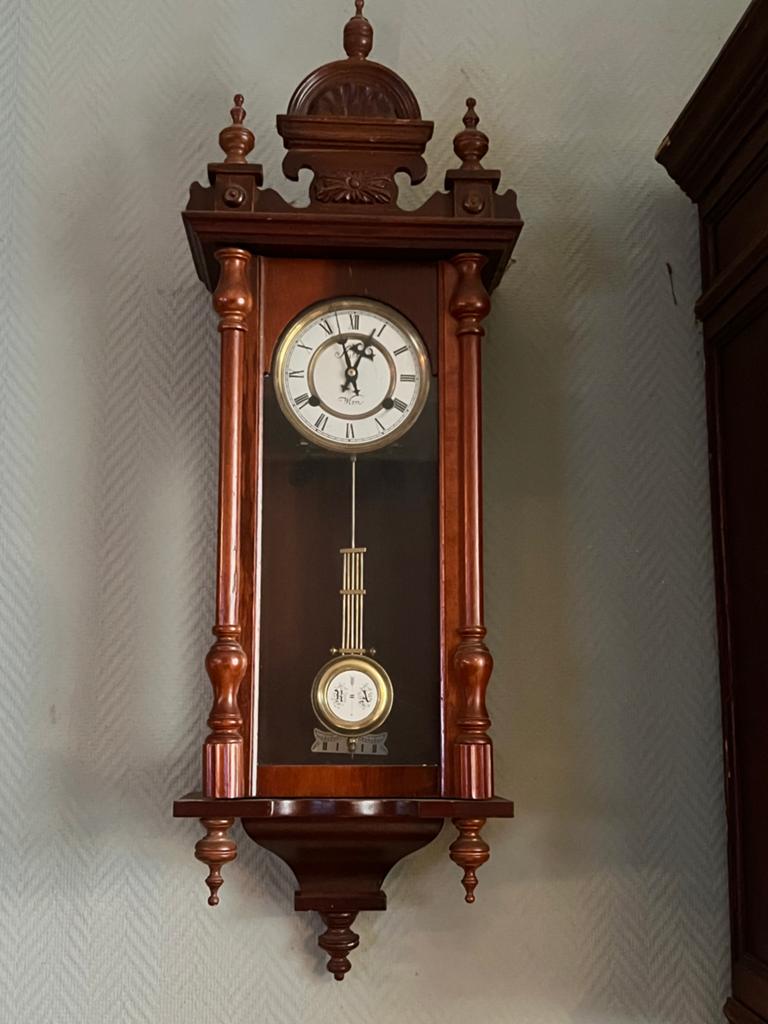 houten wandklok met slinger, Antiek en Kunst, Ophalen