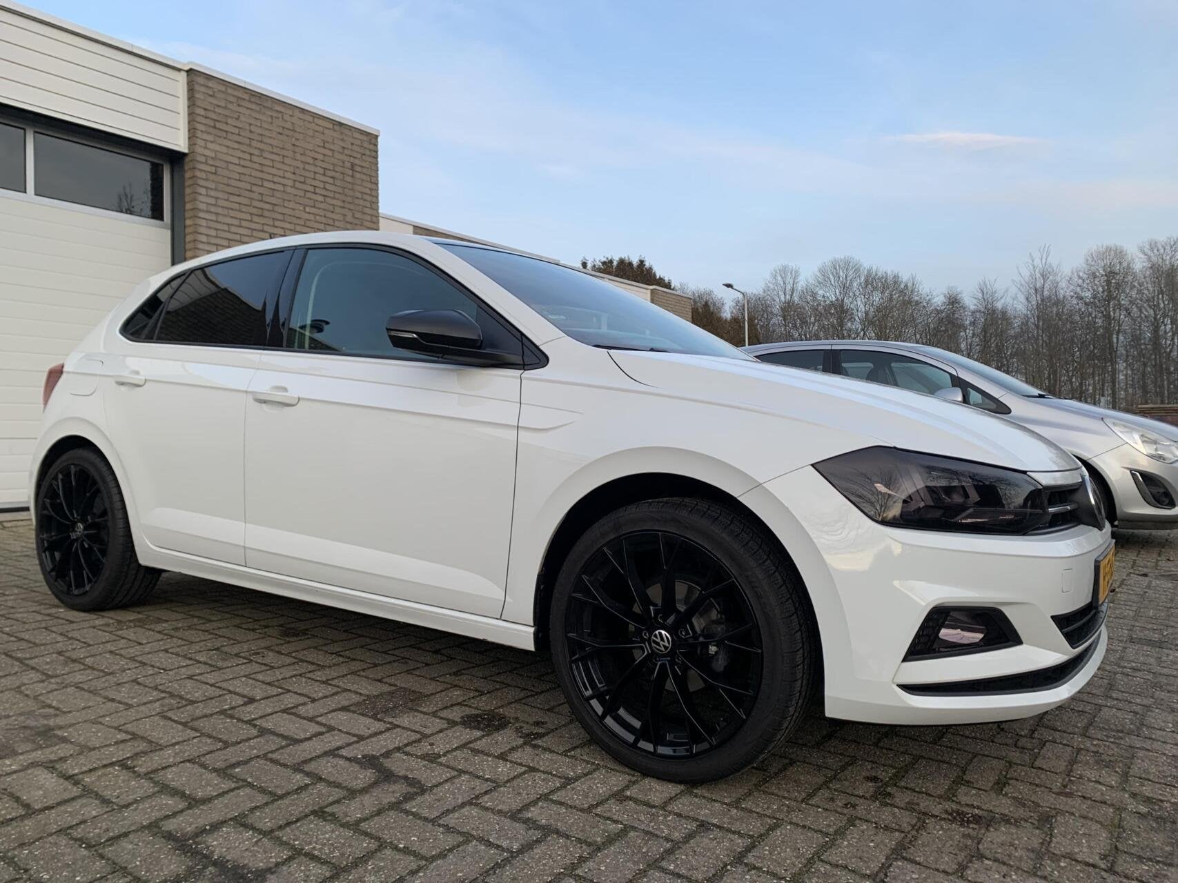 Volkswagen Polo 1.0 TSI Highline R NWE APK/KOPPELING Adpt Cr, Auto's, Voorwielaandrijving, Gebruikt, Euro 6, 95 pk