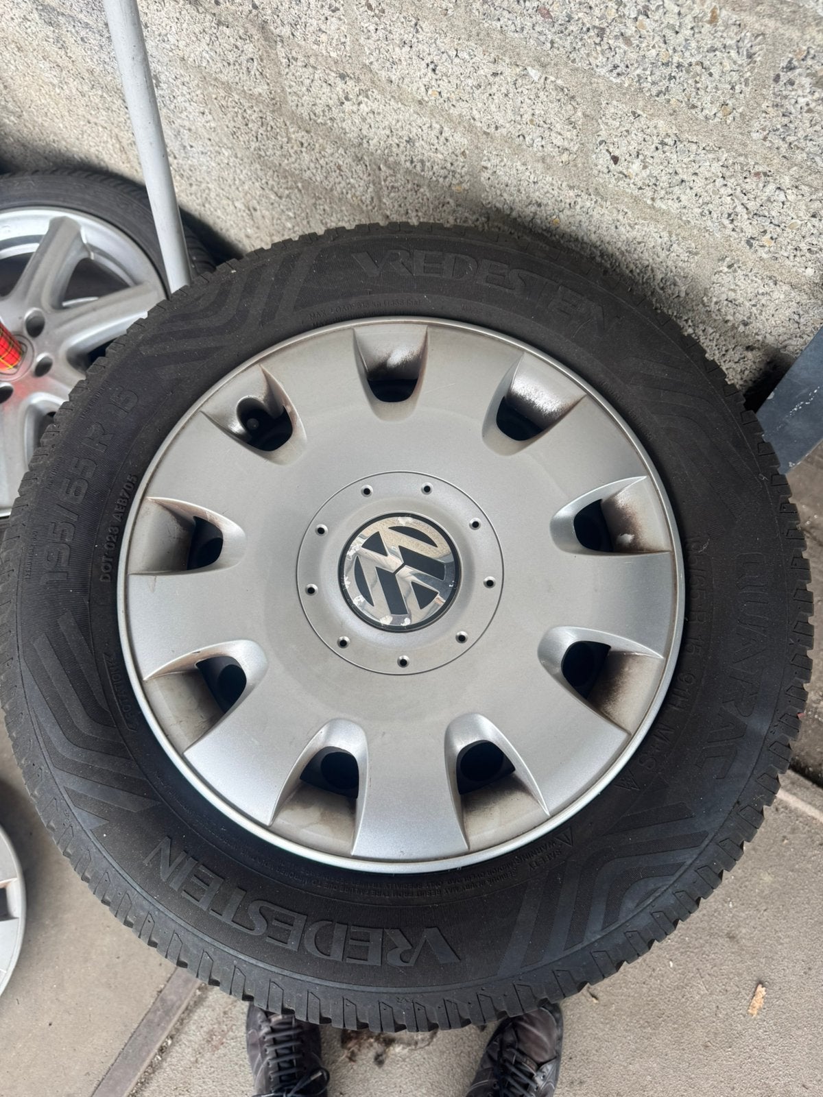 VW Golf 5 velgen Vredestein Quatrac all-season 195/65 R15, Ophalen, Gebruikt, 15 inch, Banden en Velgen