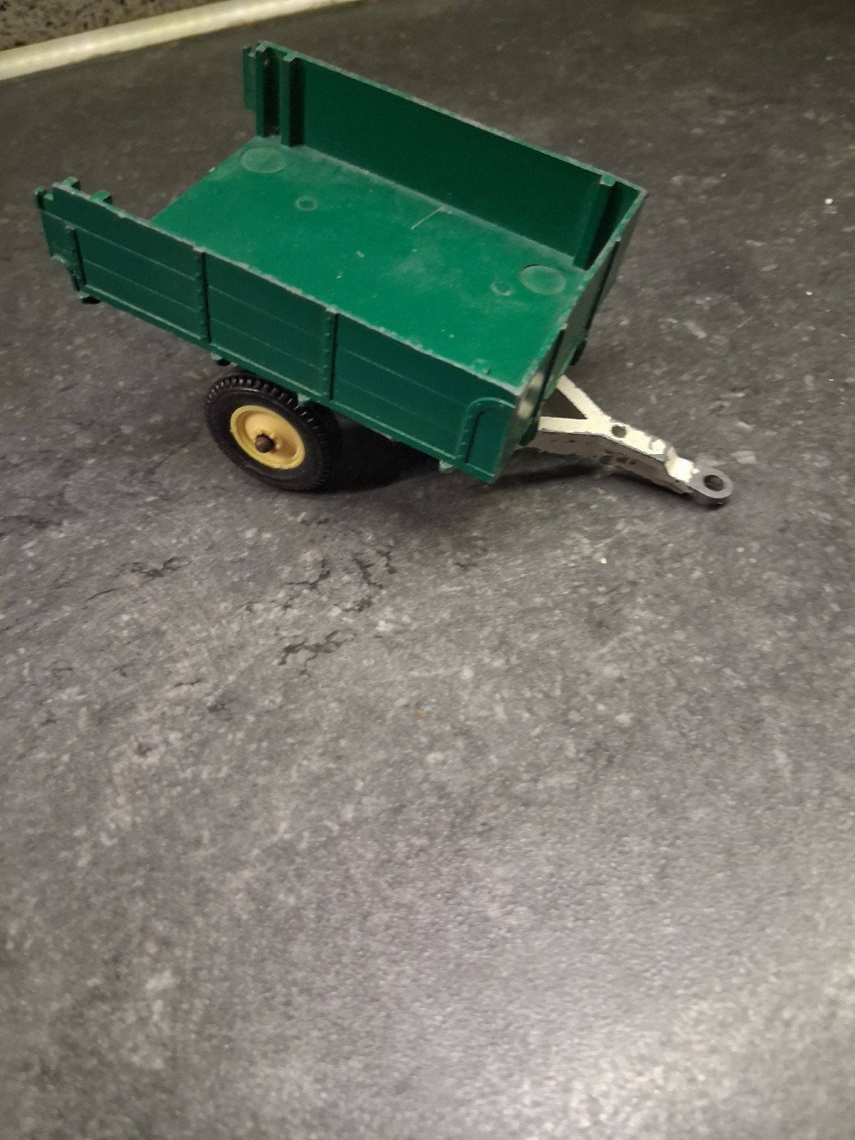 Groene britains landbouw aanhager - modelbouw, Ophalen of Verzenden, Gebruikt