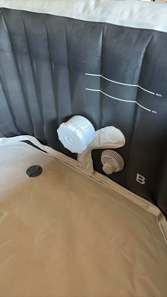 Intex PureSpa Jet & Bubble deluxe met extra’s 4 persoons, Tuin en Terras, Bubbelbaden en Hottubs, Ophalen, Zo goed als nieuw, Filter